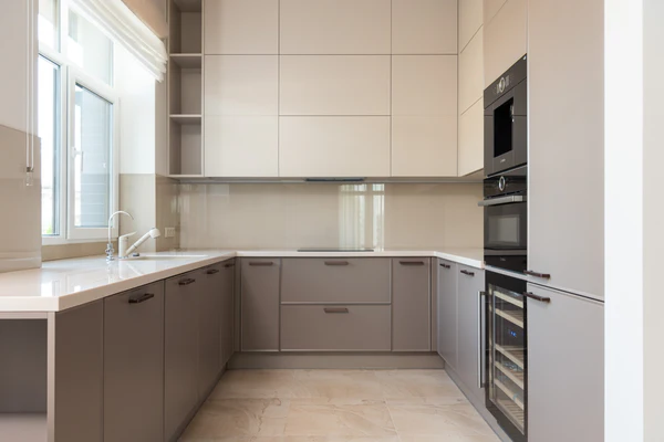 U-Shape Kitchen Layout